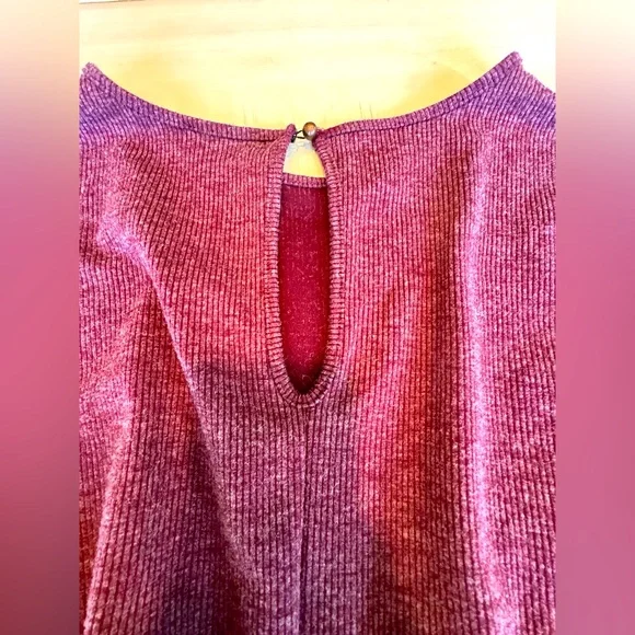 Charlotte Russe Burgundy Dolman Sleeve Ribbed Romper – Size XS - Picture 13 of 15